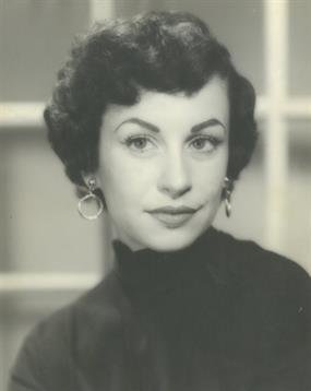 Laura Devereaux